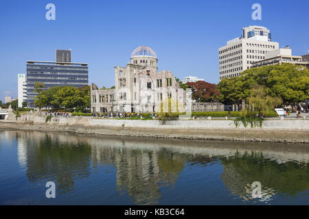 Japan, Kyushu, Hiroshima, Peace Monument, Atom bomb Dome und den Fluss motoyasugawa, Stockfoto