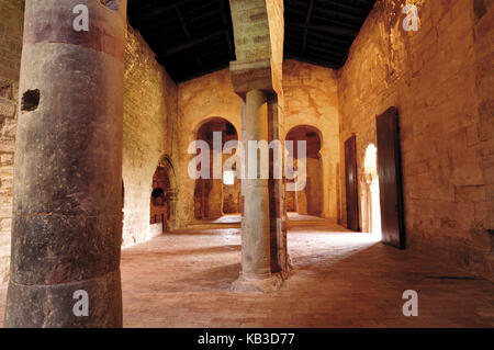 Spanien, La Rioja, Mozarabische Halle des Klosters Suso in San Millan de la Cogolla, Stockfoto