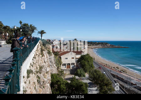 Spanien, Katalonien, Tarragona, Promenade, Blick auf das Meer, milagro Stockfoto