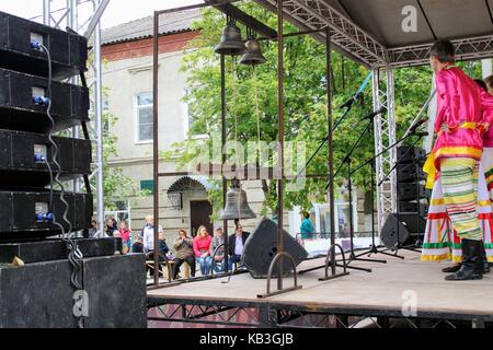 Juni, 2017, odoev (Russland): Folk Festival' Großvater filimon Tales' - Leistungsfähigkeit der nationalen Ensemble. Stockfoto