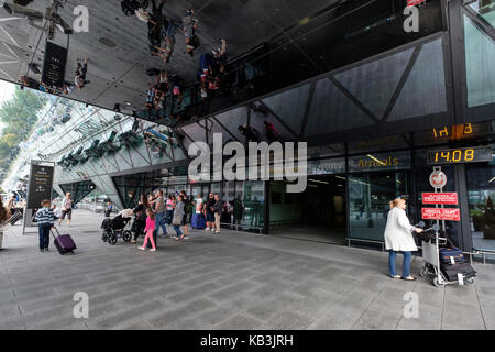 Johannes Paul II. zum Internationalen Flughafen Kraków Balice, Krakau, Polen, Europa Stockfoto