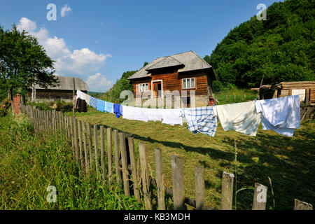 Rumänien, maramures Region, Karpaten, iza Tal, das Dorf poienile izei Stockfoto