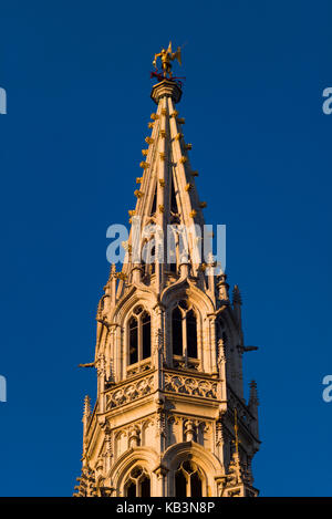 Belgien, Brüssel, Grand Place, Hotel de Ville, Tower Stockfoto