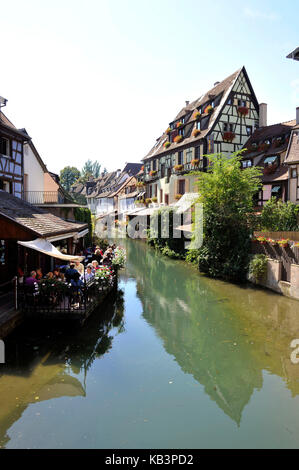 Frankreich, Haut Rhin, Colmar, La Petite Venise Viertel, traditionellen Fachwerkhäusern Stockfoto