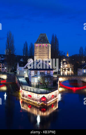 Frankreich, Bas-Rhin, Straßburg, Altstadt Weltkulturerbe der UNESCO, die gedeckten Brücken über dem Fluss Ill Stockfoto