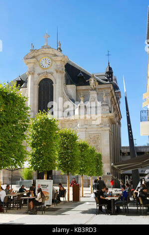 Frankreich, Meurthe et Moselle, Nancy, Place Henri-Mengin oder Marktplatz, Kirche Saint Sébastien Stockfoto