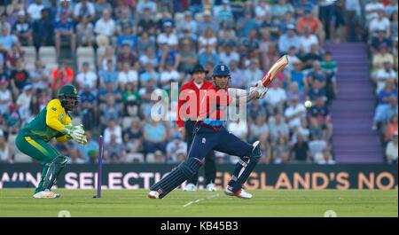 Alex Hales von England schlagen während der Internationalen 20 20 Match zwischen England und Südafrika bei der ageas Schüssel in Southampton. 21 Jun 2017 Stockfoto