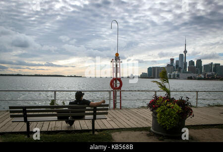 Eine allgemeine Ansicht des Lake Ontario und die Skyline von Toronto in Kanada. Stockfoto