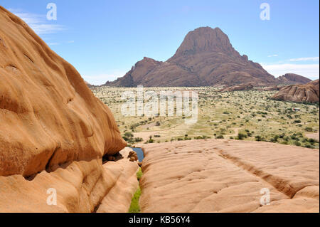 Namibia, Erongo, Damaraland, Namib Wüste, Spitzkoppe oder Spitzkop (1784 m) Stockfoto