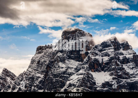 Europa, Italien, Alpen, Dolomiten, Venetien, Belluno, Colle Santa Lucia - Monte Pelmo Stockfoto