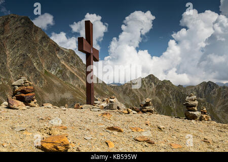 Europa, Österreich/Italien, Alpen, Berge, Blick vom Passo Rombo - Timmelsjoch Stockfoto