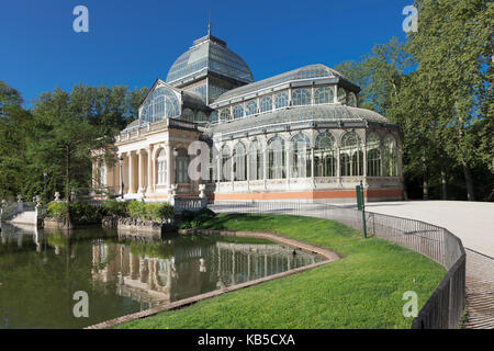 Crystal Palace (Palacio de Cristal), der Retiro Park (Parque del Buen Retiro), Madrid, Spanien, Europa Stockfoto