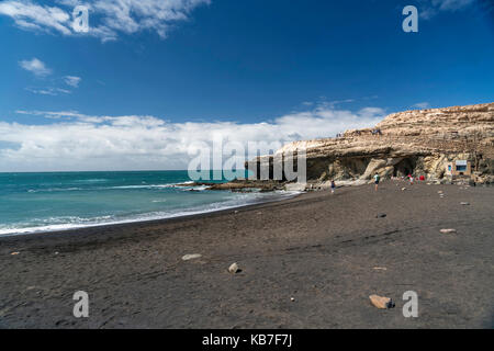 Der schwarze Strand Playa de los Muertos Strand der Toten, Ajuy, Kanarische Inseln, Spanien | schwarzen Strand Playa de los Muertos, Ajuy, Fuertevent Stockfoto