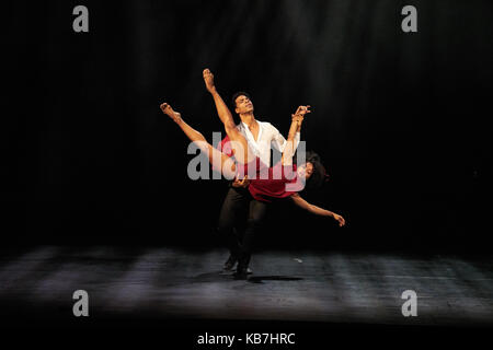 London, UK, 26. September 2017 - Acosta Danza vorhanden Debüt an der Sadler's Wells. Foto © Danilo Moroni Stockfoto