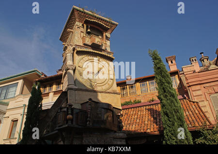 Schiefe Turm in Tiflis, Georgien Stockfoto