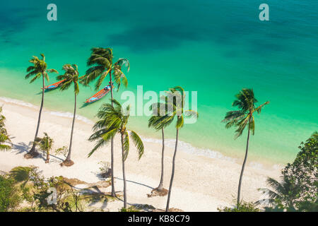 Paradise Beach auf der tropischen Insel. Ang Thong National Marine Park, Thailand. Ansicht von oben Stockfoto