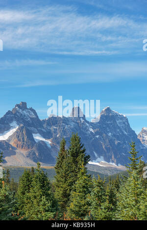 Blick auf die Rocky Mountains von Maccarib Campground. Stockfoto