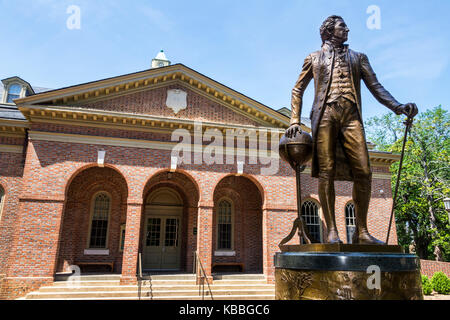 Colonial Williamsburg Virginia, Amerika aus dem 18. Jahrhundert, College of William & Mary, Universität, historischer Campus, Tucker Hall, Außenansicht, Präsident James Monroe, s. Stockfoto