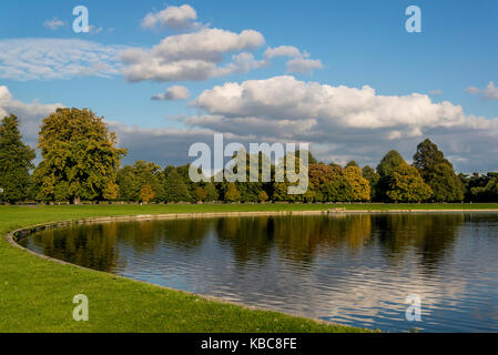 Wasserspiel in dem achtzehnten Jahrhundert, Bushy Park, London, England, Großbritannien Stockfoto