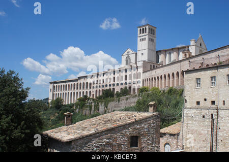 Basilika von San Francesco d'Assisi in Italien - äußere Ansicht Stockfoto