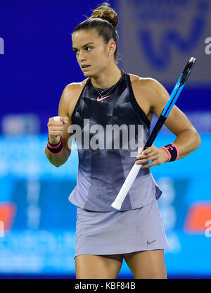 Wuhan, China. 29 Sep, 2017. Maria Sakkari von Griechenland feiert während der Singles im Halbfinale gegen Caroline Garcia von Frankreich 2017 WTA Wuhan Öffnen in Wuhan, der Hauptstadt der Provinz Hubei in Zentralchina, Sept. 29, 2017. Quelle: Xinhua/Alamy leben Nachrichten Stockfoto