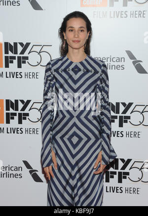 New York, NY, USA. 28 Sep, 2017. Elisa Lasowski besucht 55th New York Film Festival Opening Night Premiere von 'Letzte Flagge' in der Alice Tully Hall, Lincoln Center am 28. September 2017 in New York City. Quelle: John Palmer/Medien Punch/Alamy leben Nachrichten Stockfoto