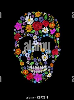 Vintage gestickte Blüte Schädel. Muertos Toten Tag Fashion design Dekoration drucken. Orange Ringelblume daisy Kamille schöne isoliert auf schwarzen Hintergrund. Gruß Einladung Vector Illustration Stock Vektor