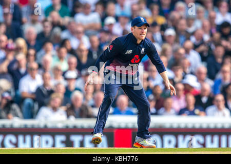 London, Großbritannien. 27. September 2017. Eoin Morgan im Bereich für England. England v West Indies. Im vierten Royal London einen Tag International bei der Ki Stockfoto