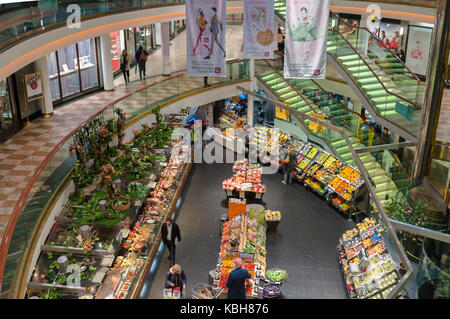 Shopping Mall Ringstrassen Galerien, in Wien Stockfoto