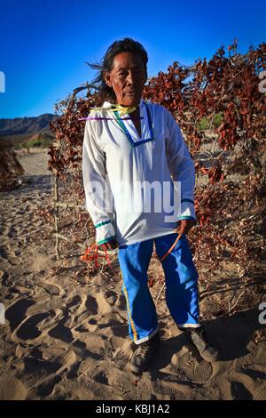 Francisco ¨Capapo Barnett, Schamane der Seri ethnischen Gruppe ist eine mythologische Persönlichkeit in der Comcaac Nation auch bekannt als Punta Chueca in der Wüste von Sonora Mexiko. Stockfoto