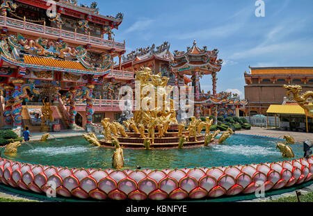 Chinesischer Tempel. Thepsathit Phra Kiti Chalerm chinesische Schrein. Bang Saen, Chonburi Thailand Südostasien Stockfoto