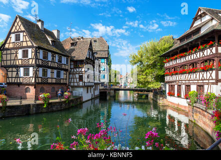 Der Ill im historischen Viertel Petite France, Straßburg, Elsass, Frankreich Stockfoto