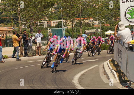 Nizza - 2. JULI: Die TOUR 2013 (Tour de France). LAMPRE MERIDA Team in Nizza/Nice Etappe 4 (25 km)... Stockfoto