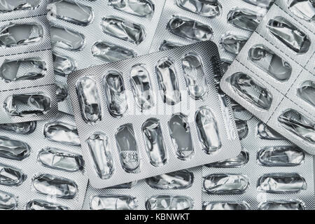 Stapel der leeren verwendet blister Packung Pillen Stockfoto