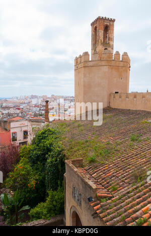 Torre de la Atalaya o de Espantaperros. Badajoz, Ciudad. Der Extremadura. España Stockfoto