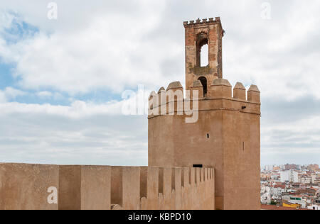 Torre de la Atalaya o de Espantaperros. Badajoz, Ciudad. Der Extremadura. España Stockfoto