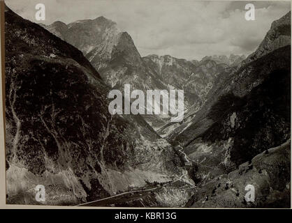 Blick vom SVINJAK in Fort HERMANN, Flitscherklause und MOSCENIZATAL. Aufgenommen am 23. Juli 1916. (BildID) 15478241 Stockfoto