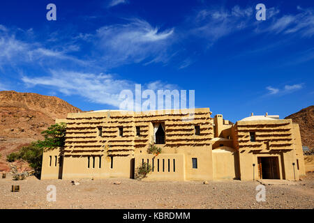Feynan Eco-Lodge in Wüste Landschaft, Dana Biosphärenreservat, Feynan, Jordanien Stockfoto