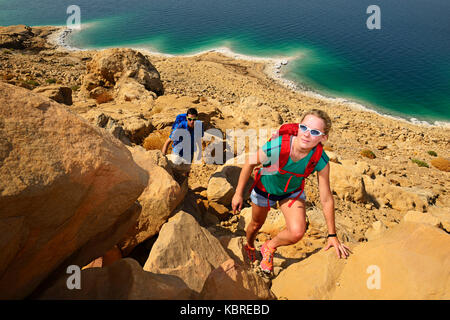 Wanderer am Toten Meer, Jordanien Stockfoto