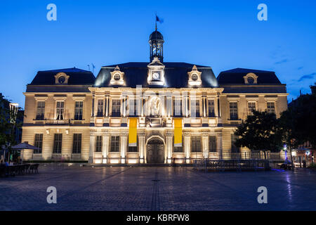 Troyes Rathaus am Abend. Troyes, Grand Est, Frankreich. Stockfoto