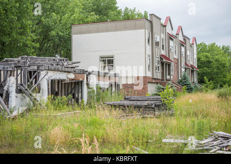 Spekulative Gehäuse Unterteilung in disrepair, die nie durch den Börsenkrach von 2008 abgeschlossen wurde. Stockfoto