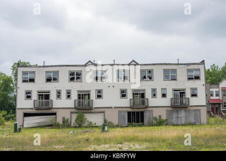 Spekulative Gehäuse Unterteilung in disrepair, die nie durch den Börsenkrach von 2008 abgeschlossen wurde. Stockfoto