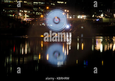 Bilder auf dem Wasser spray projiziert, LUX Festival, Wellington, Neuseeland Stockfoto