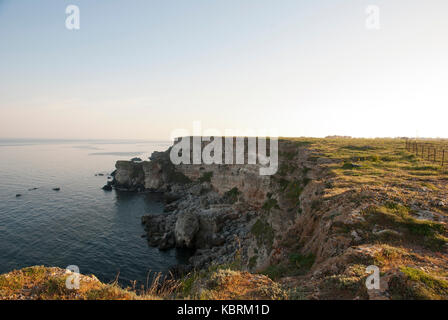 Plateau auf den Klippen über dem Schwarzen Meer, der bulgarischen Küste Stockfoto