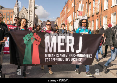 Dublin, Irland. 30. September 2017. Das 6. jährliche März für die Wahl der 8. Änderung der irischen Verfassung Credit die Aufhebung: Fabrice Jolivet/Alamy leben Nachrichten Stockfoto