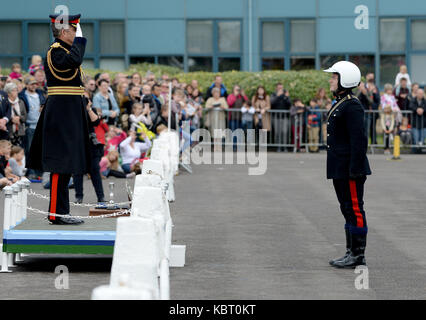 Blandford Camp, Dorset, UK, 30. September 2017. royal Signale weiße Helme Motorrad display Team Ihre letzte Anzeige Credit: finnbarr Webster/alamy leben Nachrichten Stockfoto