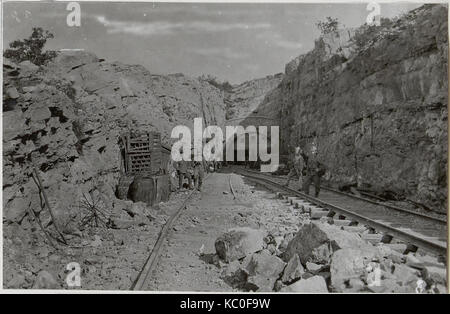 Ein Eisenbahntunnel. d. Isonzofront. 1.7.17. (BildID) 15604268 Stockfoto
