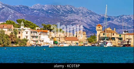 Kastel Gomilica waterfront Panoramaaussicht, Split Region von Dalmatien, Kroatien Stockfoto