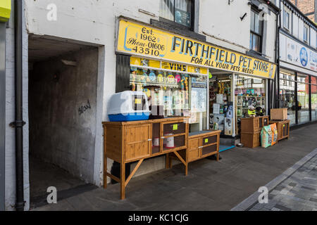 Firthfield Pet Store, Northwich, Cheshire, Großbritannien Stockfoto