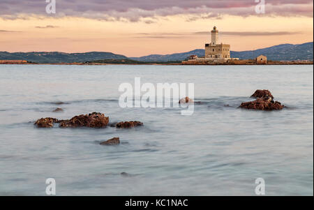 Ein Blick auf den Leuchtturm in Olbia Golf Stockfoto